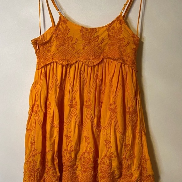 Urban Outfitters-Jamie Embroidered Babydoll Dress - Picture 8 of 10